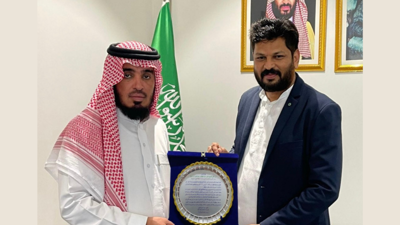 درع تذكاري من الندوة للمجاهدين في جمهورية الهند