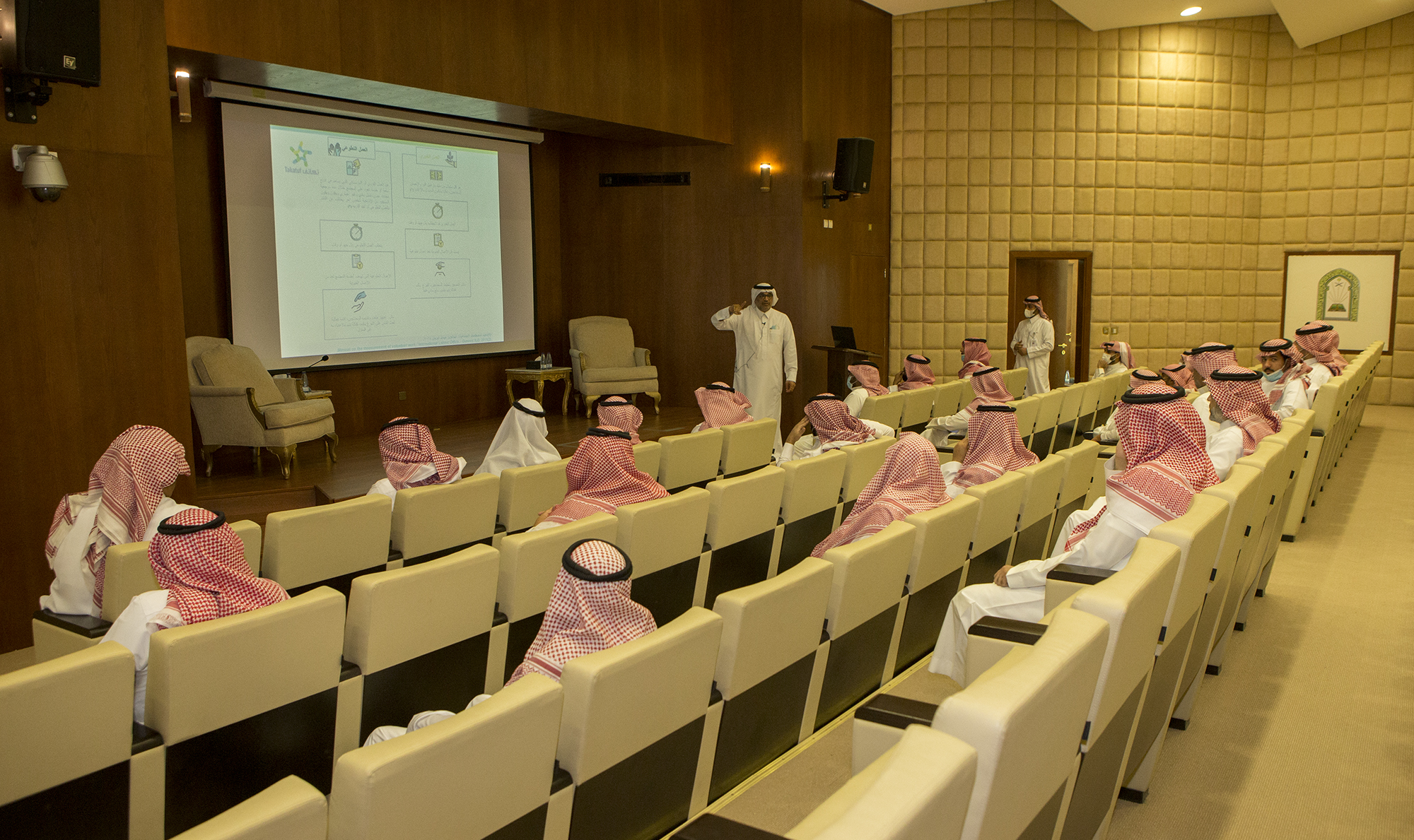 لقطات من ورشة عمل مبادئ العمل التطوعي _(30278145)_ __.jpg