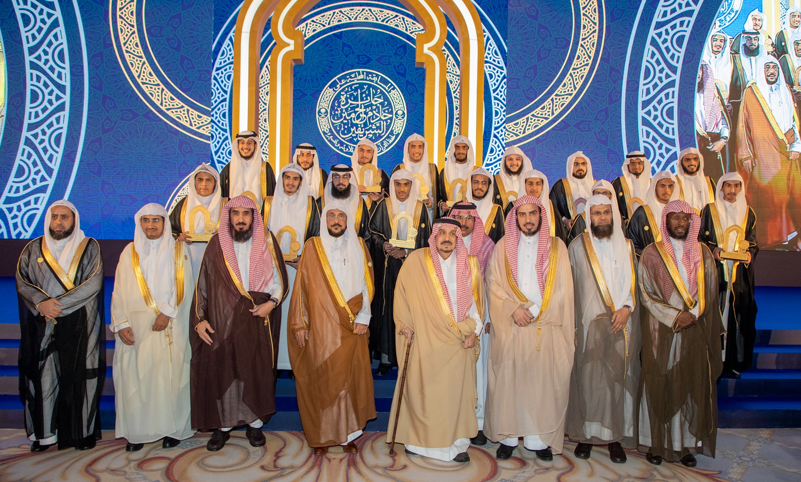 لقطات من الحفل الختامي للمسابقة (2).jfif