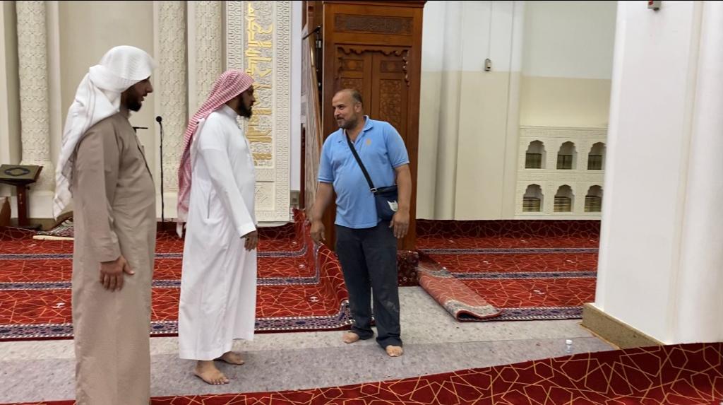 لقطات من فرش جامع القبلتين (1).jpg