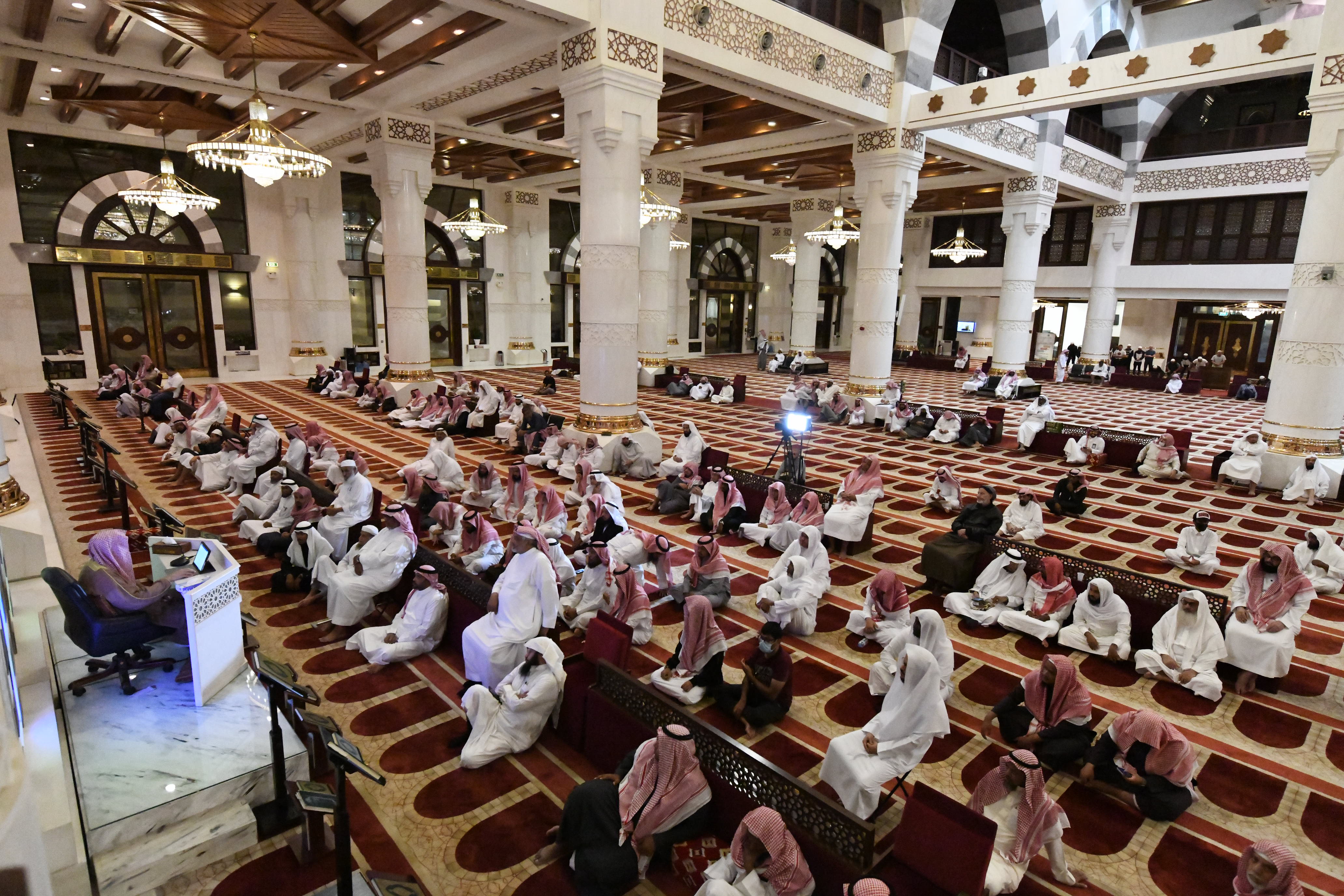 لقطات من برنامج الأذان والإقامة بمكة المكرمة (6).JPG
