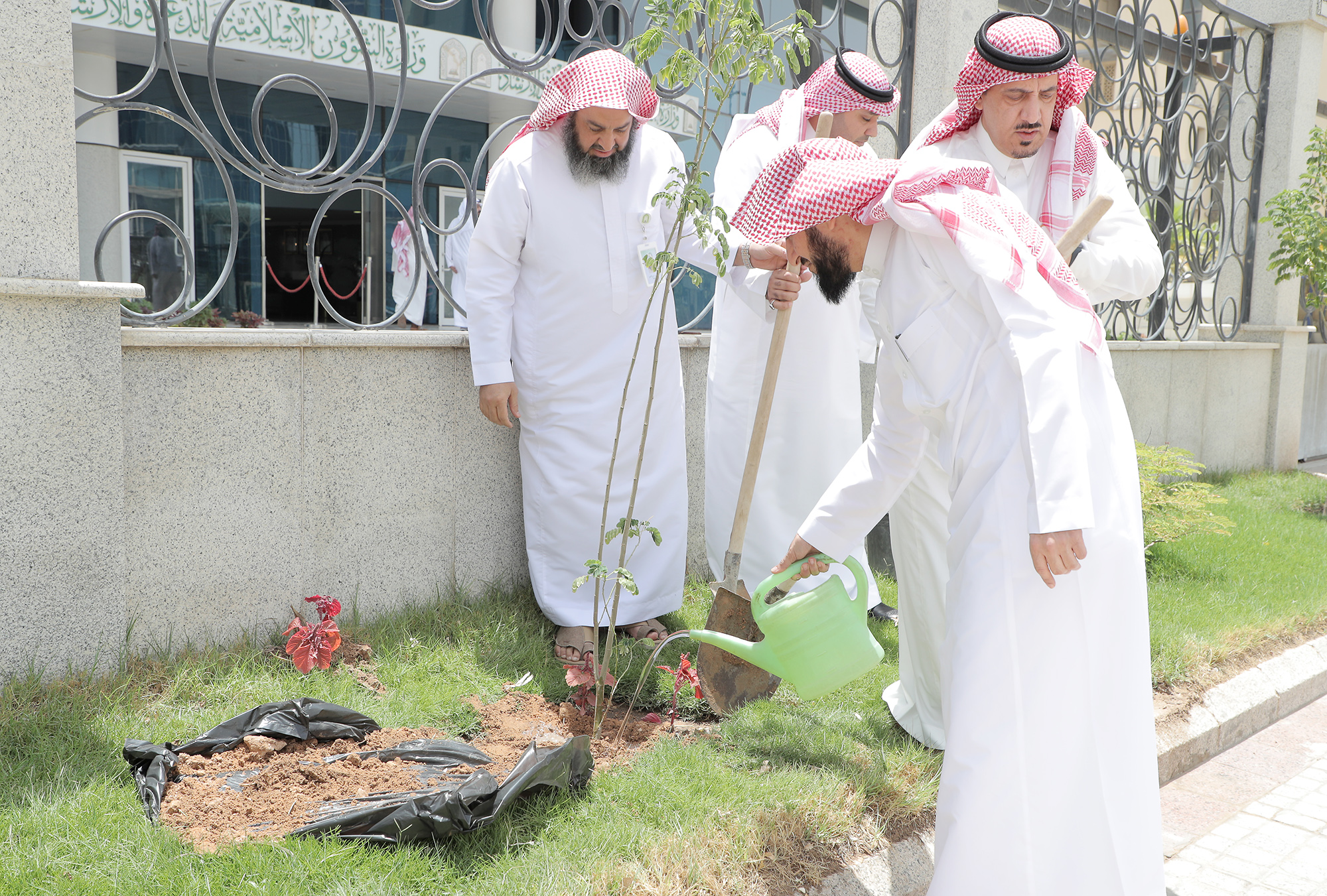 مشاركة الشؤون الإسلامية في اليوم العالمي لمكافحة التصحر (2).jpg