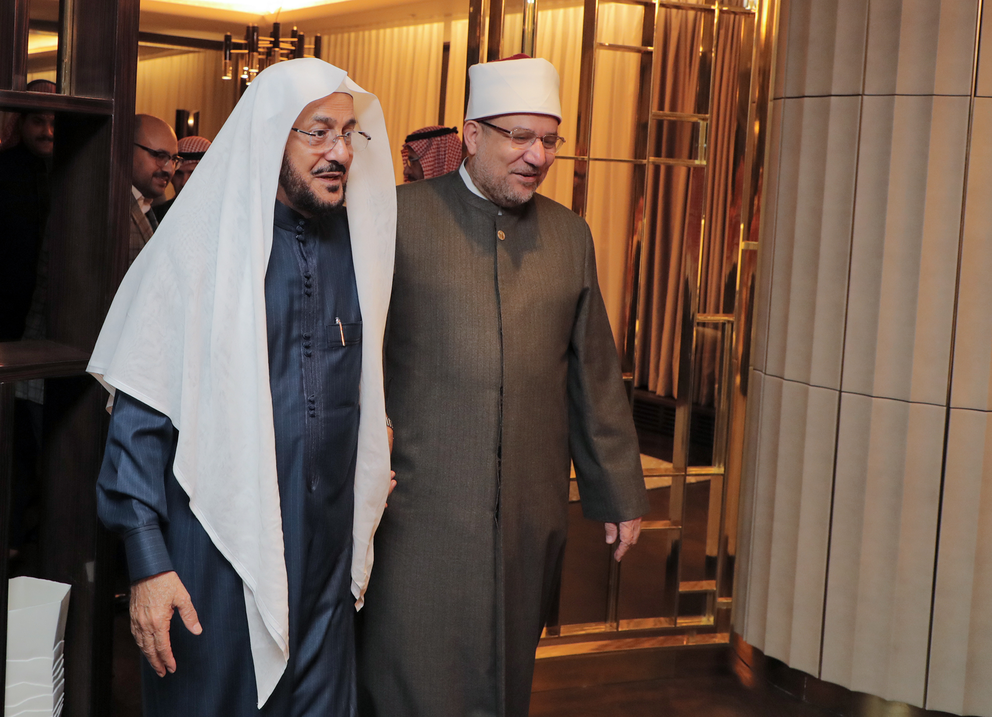 وزير الشؤون الإسلامية يلتقي وزير الأوقاف المصري (5).jpg