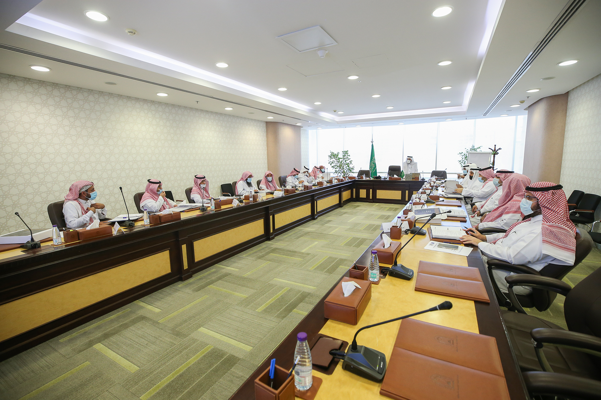 لقطات من البرنامج التدريبي لتطوير القيادات العليا والمتوسطة  _(33751553)_ __.jpg