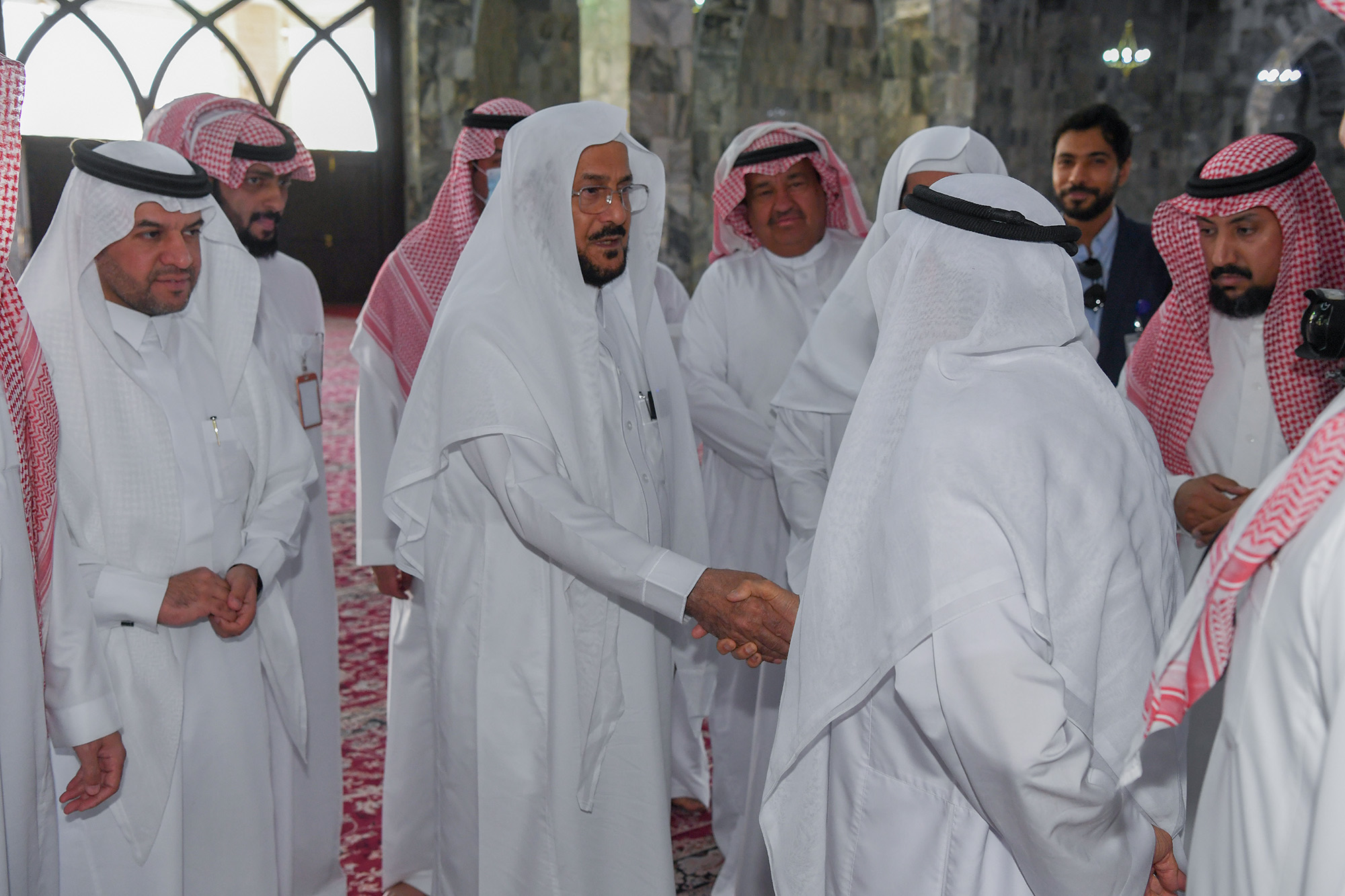 لقطات زيارة الوزير لجامع الملك فهد بالطائف  (3).jpg