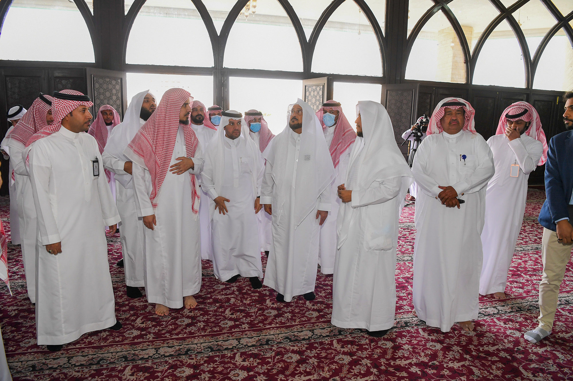 لقطات زيارة الوزير لجامع الملك فهد بالطائف  (7).jpg