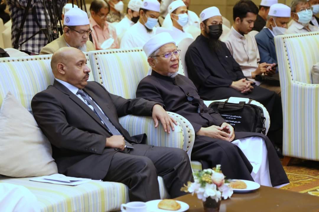 لقطات من الملتقى الثاني لخريجي الجامعات في تايلند (7).jfif
