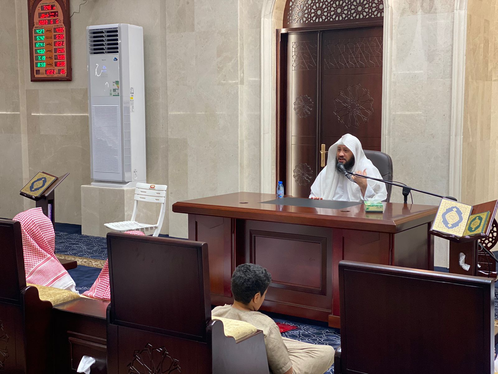 الشؤون الإسلامية بالمدينة المنورة تقيم برنامج (دور المسجد في حماية المجتمع من خطر المخدرات) (1).jpg