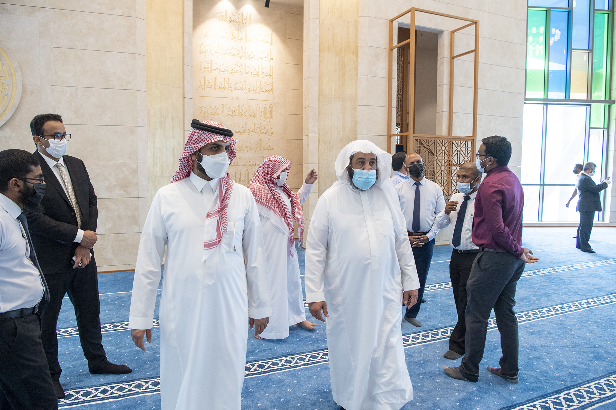وكيل الشؤون الإسلامية يتفقد جامع الملك سلمان بالمالديف _(33882625)_ __.jpg