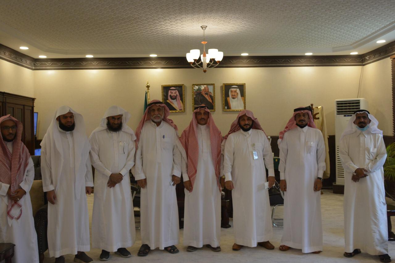 المدخلي يلتقي محافظ ضمد (4).jpeg