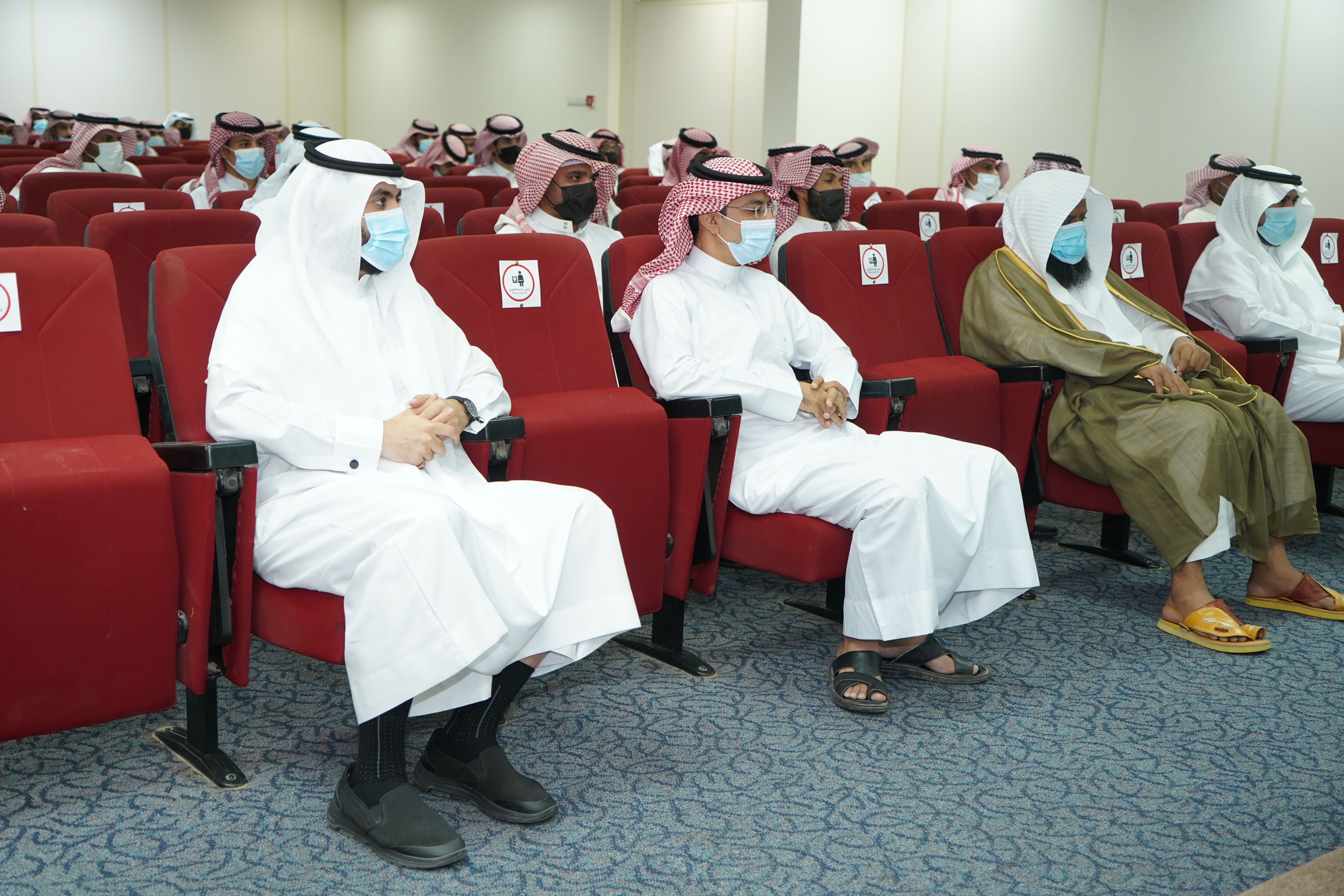 لقطات من البرنامج التدريبي لمراقبي ومراقبات المساجد بالجوف _(34406917)_ __.JPG